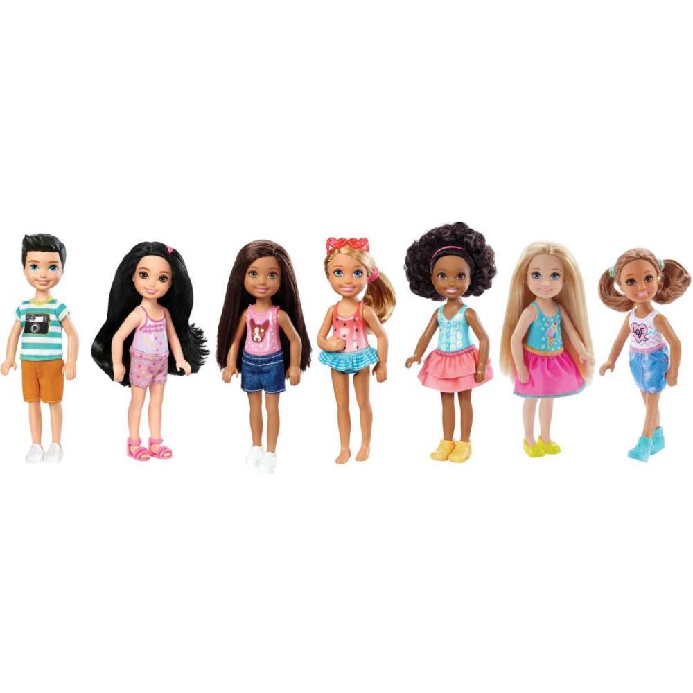 BARBIE FAMILY CHELSEA BASICA (S)